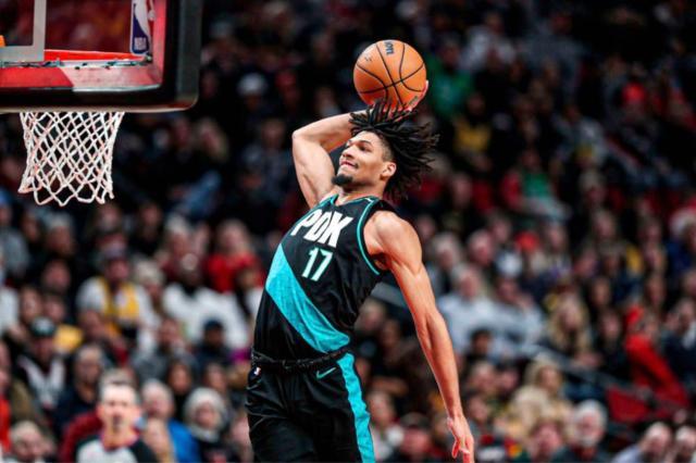 开云体育会员中心-篮网五大交易方案讨论:大桥非卖品?再找独行侠?