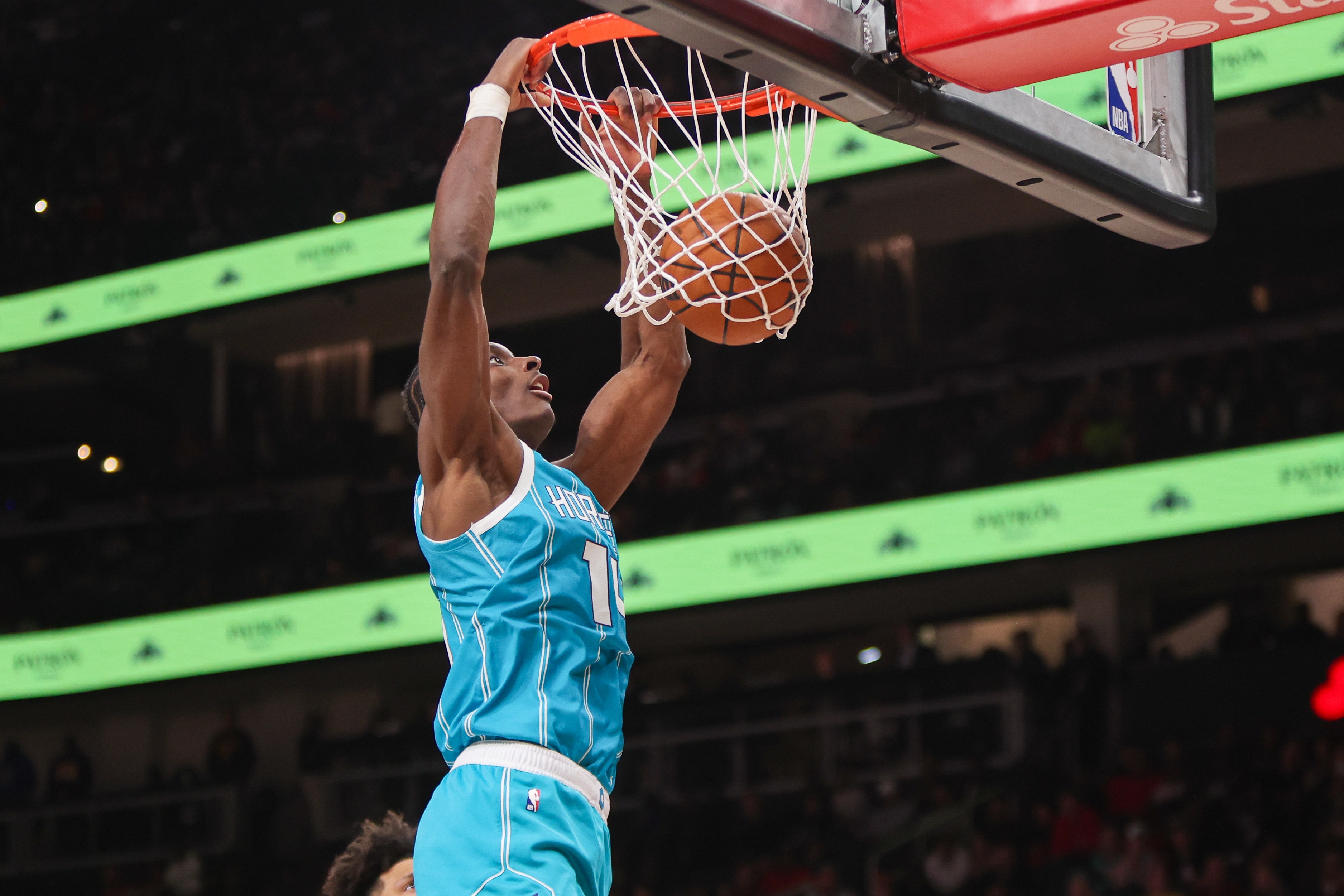 开云体育官网-大胜绿军!迪亚巴特:强硬的身体对抗&冲击篮下让我们占据上风