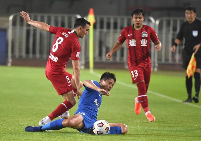 开云娱乐-河南超强纠错2分钟2球逆转绝杀 伊沃回归冲争冠组